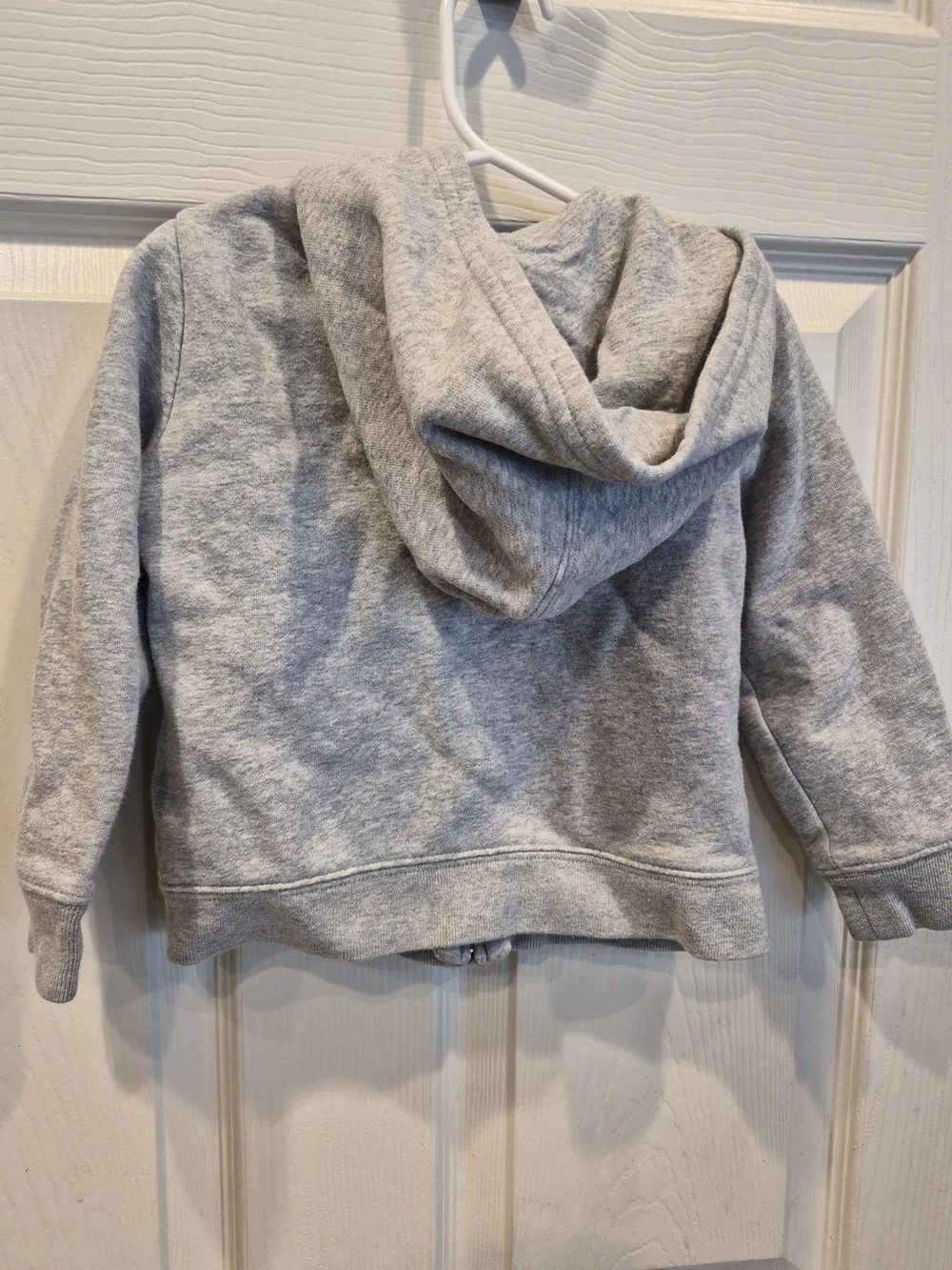 GAP soft gray